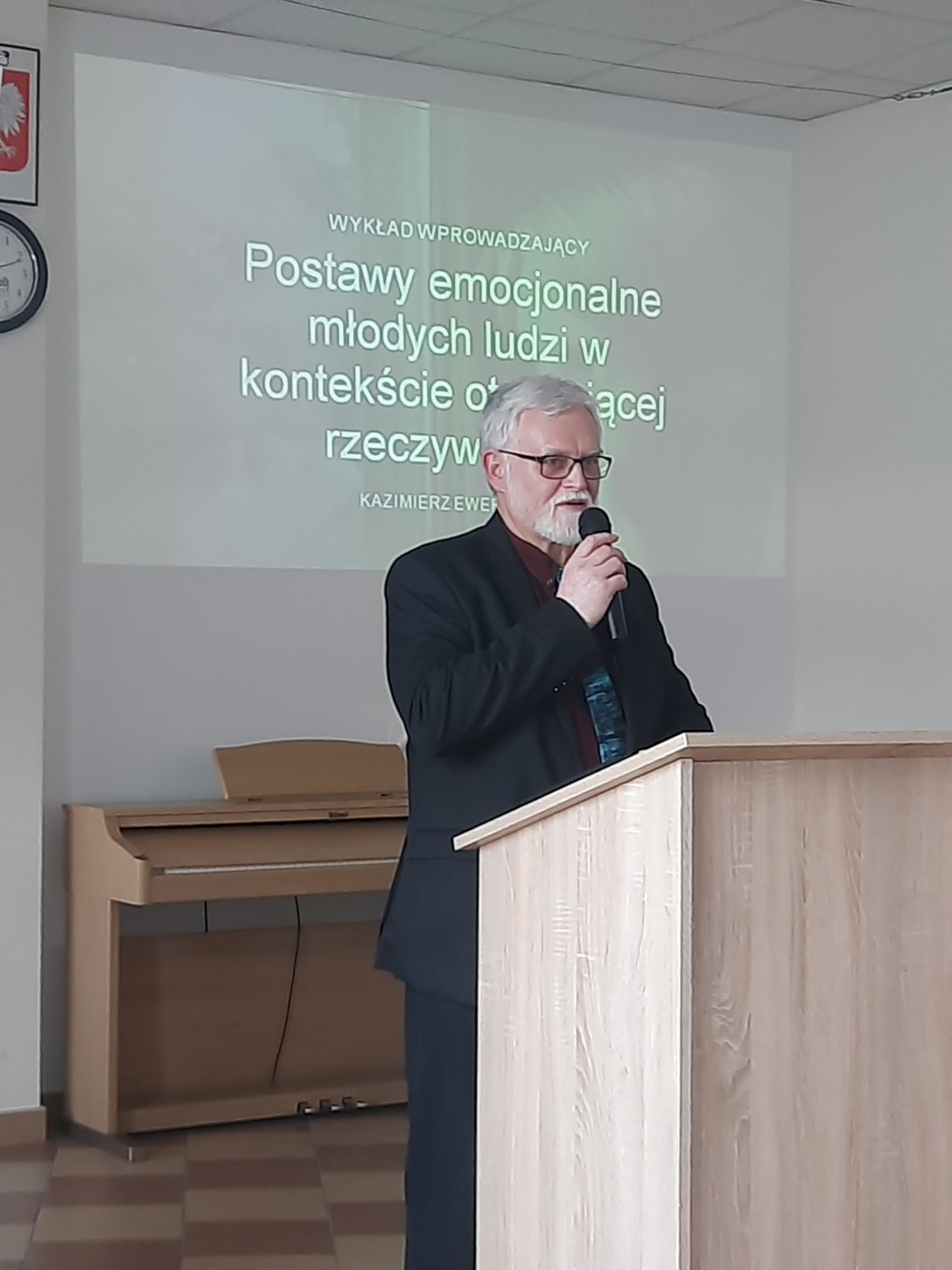 seminarium, poświęcone „Postawom emocjonalnym młodych ludzi w kontekście zmieniającej się rzeczywistości”
