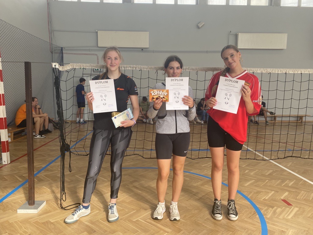 dyplomów ciąg dalszy