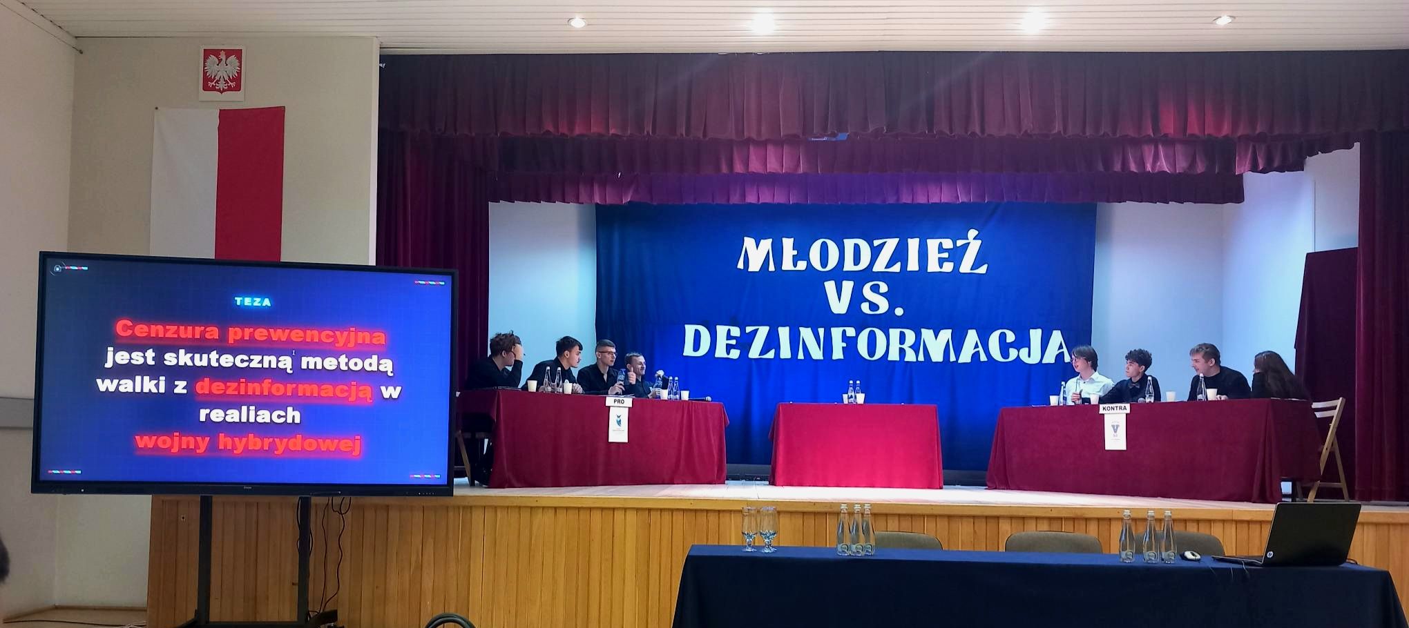 konferencja Młodzież wobec dezinformacji.