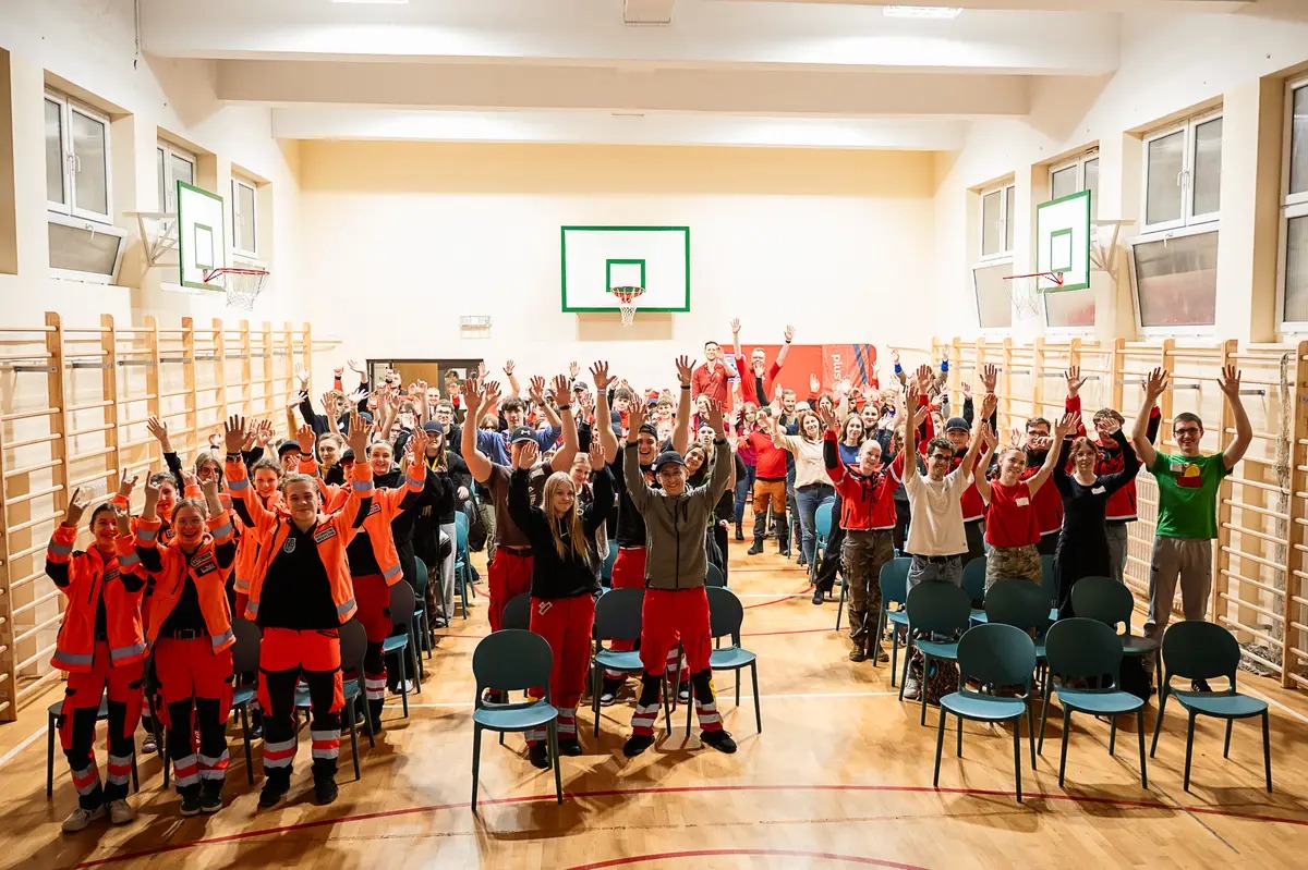 8 listopada reprezentacja Szkolnego Koła Pierwszej Pomocy II LO  brała udział w V Młodzieżowych Manewrach Pierwszej Pomocy w Gdyni, których organizatorem była Misja Pierwsza Pomoc.