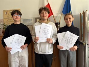 67 Olimpiada Wiedzy o Polsce i Świecie Współczesnym